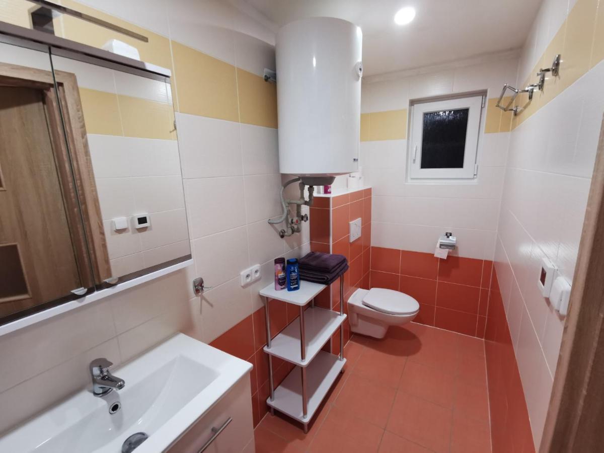 Apartmany Svitkov 79 Pardubice Ngoại thất bức ảnh