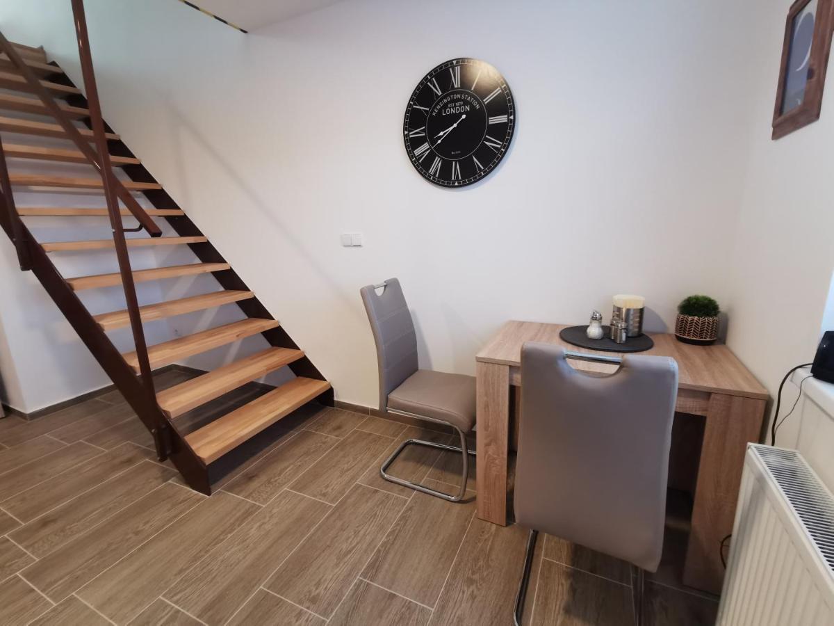 Apartmany Svitkov 79 Pardubice Ngoại thất bức ảnh